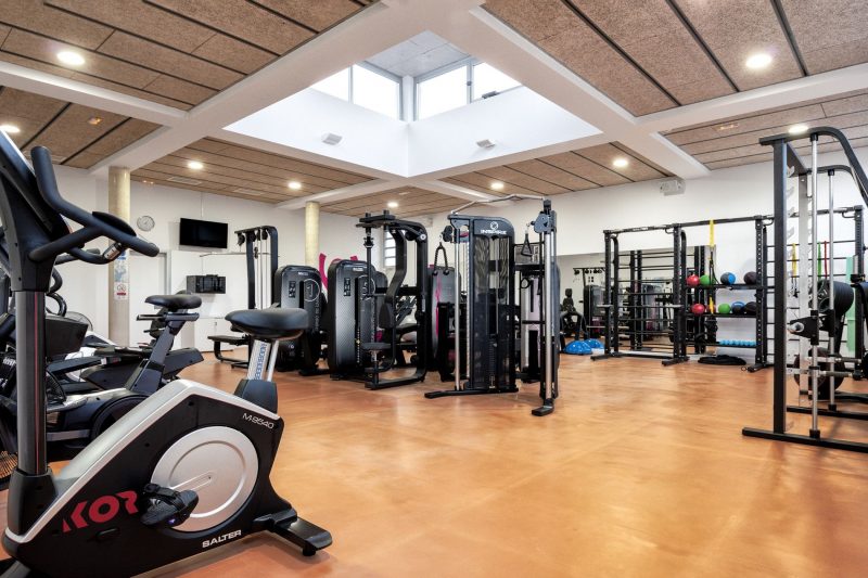 Piscina - sala musculació